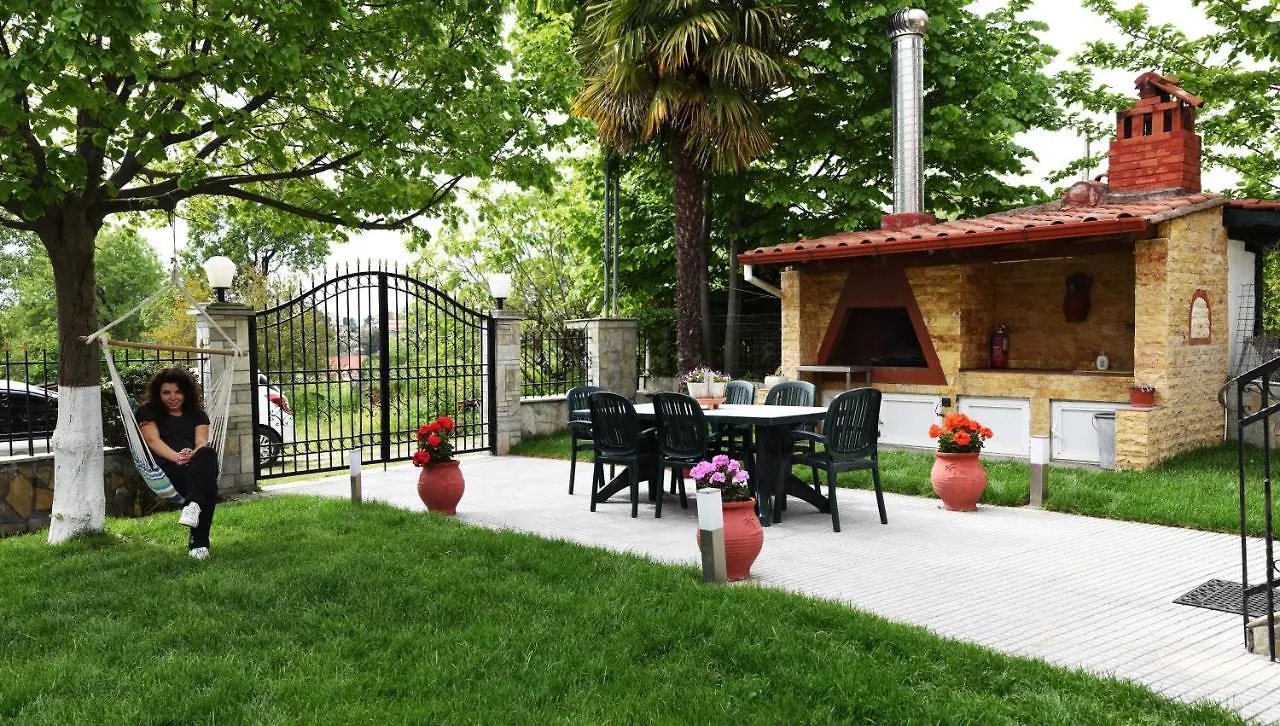 Summer Panorama Retreat - Yard, Barbeque, Up To 7 Epanomí Appartement